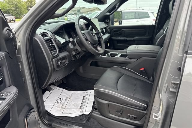 2026 RAM Ram 3500 RAM 3500 LIMITED MEGA CAB 4X4 6'4' BOX
