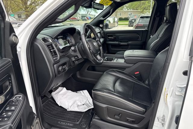 2021 RAM 3500 Limited Mega Cab 4x4 6'4' Box