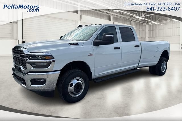 2026 RAM Ram 3500 RAM 3500 TRADESMAN CREW CAB 4X4 8' BOX