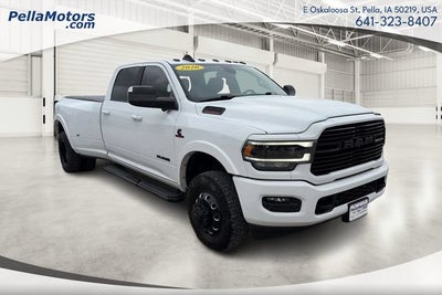 2020 RAM 3500 Laramie Crew Cab 4x4 8' Box
