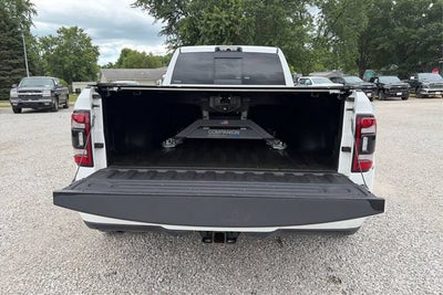 2020 RAM 3500 Laramie Crew Cab 4x4 8' Box