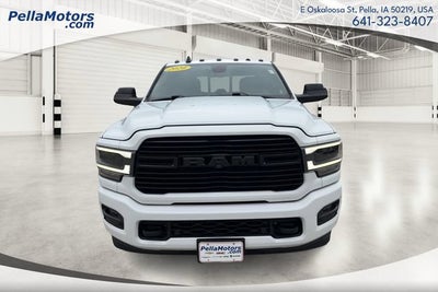 2020 RAM 3500 Laramie Crew Cab 4x4 8' Box
