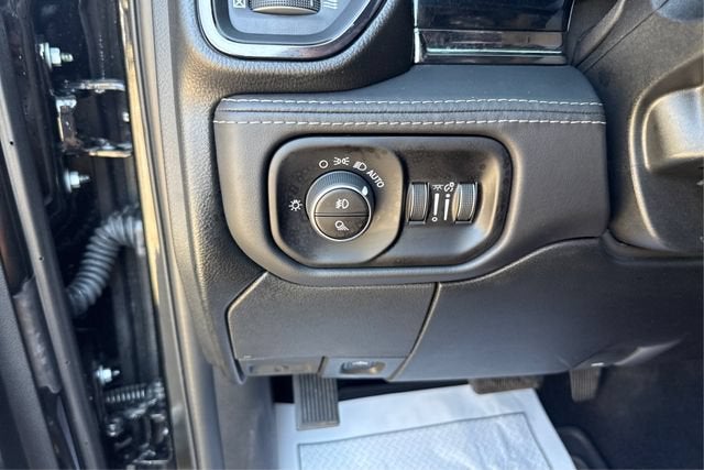 2025 RAM 3500 Limited Mega Cab 4x4 6'4' Box