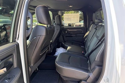 2026 RAM 3500 RAM 3500 LIMITED CREW CAB 4X4 8' BOX