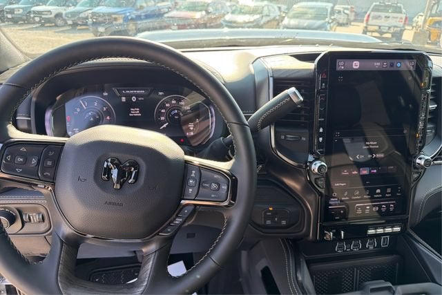 2026 RAM 3500 RAM 3500 LIMITED CREW CAB 4X4 8' BOX