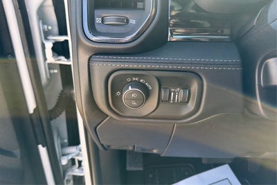 2026 RAM 3500 RAM 3500 LIMITED CREW CAB 4X4 8' BOX