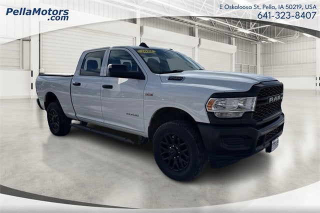 2022 RAM 2500 Tradesman Crew Cab 4x4 6'4' Box