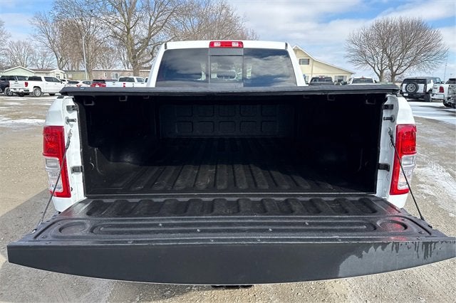 2022 RAM 2500 Tradesman Crew Cab 4x4 6'4' Box