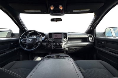 2022 RAM 2500 Tradesman Crew Cab 4x4 6'4' Box