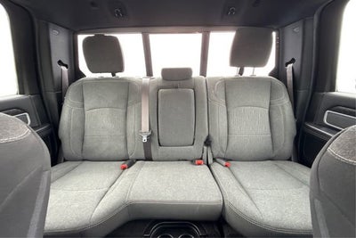 2019 RAM 2500 Big Horn Crew Cab 4x4 6'4' Box