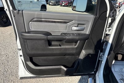 2022 RAM 2500 Big Horn Crew Cab 4x4 6'4' Box