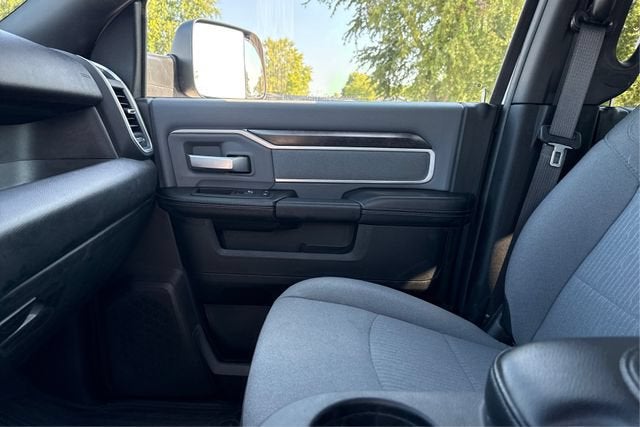 2022 RAM 2500 Big Horn Crew Cab 4x4 6'4' Box