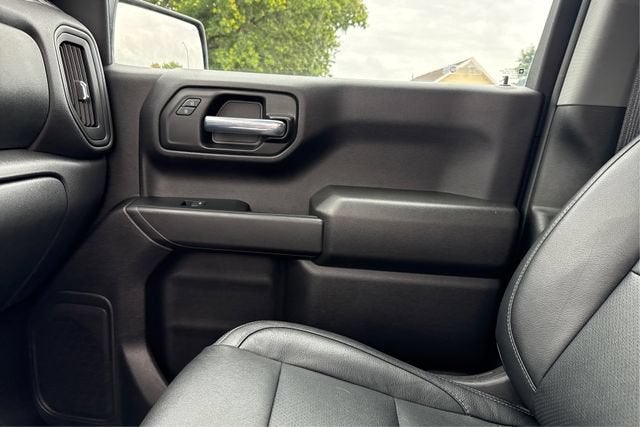 2023 Chevrolet Silverado 1500 4WD Crew Cab Short Bed Custom Trail Boss