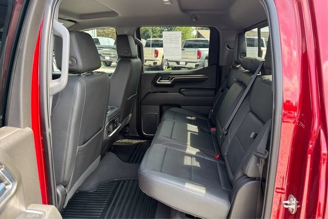 2023 Chevrolet Silverado 1500 4WD Crew Cab Short Bed LTZ