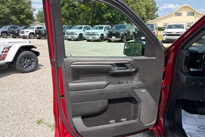 2023 Chevrolet Silverado 1500 4WD Crew Cab Short Bed LTZ