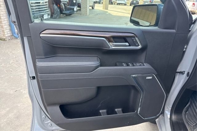 2025 Chevrolet Silverado 1500 4WD Crew Cab Short Bed RST