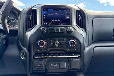 2021 Chevrolet Silverado 1500 4WD Crew Cab Short Bed LTZ