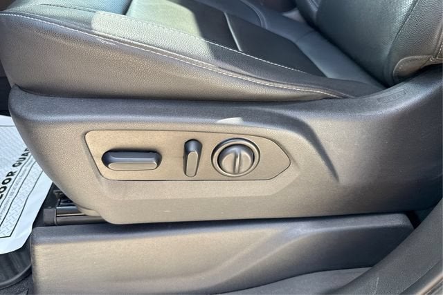 2021 Chevrolet Silverado 1500 4WD Crew Cab Short Bed LTZ