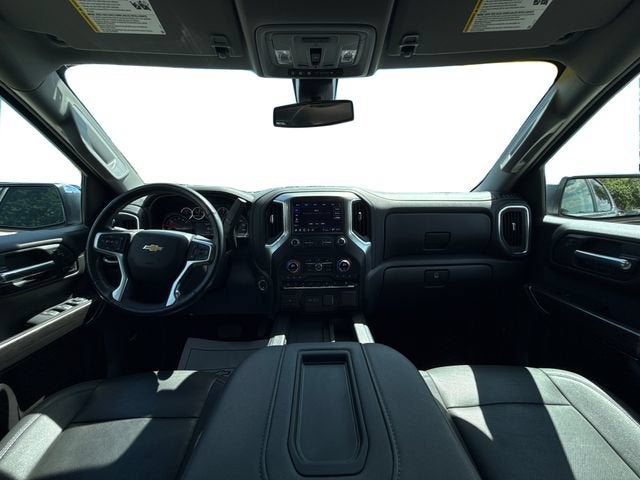 2021 Chevrolet Silverado 1500 4WD Crew Cab Short Bed LTZ
