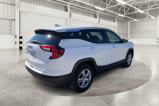 2024 GMC Terrain FWD SLE