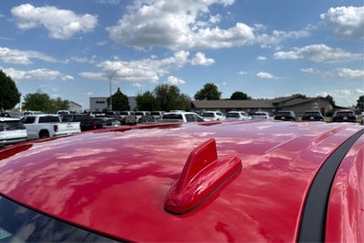 2021 GMC Sierra 1500 4WD Crew Cab Short Box AT4