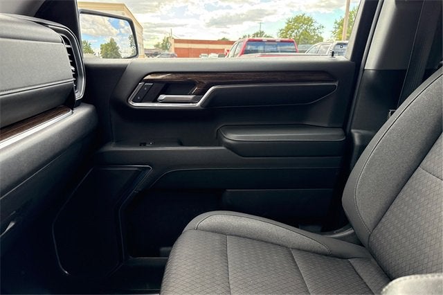 2023 GMC Sierra 1500 4WD Crew Cab Short Box Elevation with 3SB