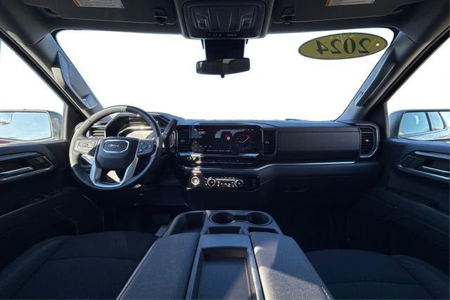 2024 GMC Sierra 1500 4WD Crew Cab Short Box Elevation with 3SB