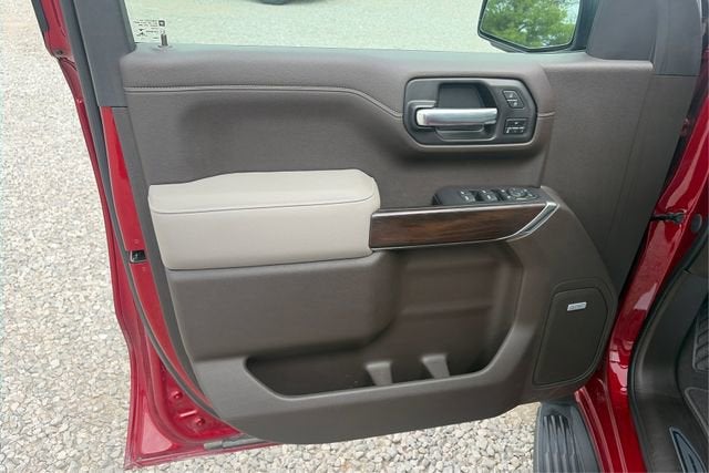 2021 GMC Sierra 1500 4WD Crew Cab Short Box SLT