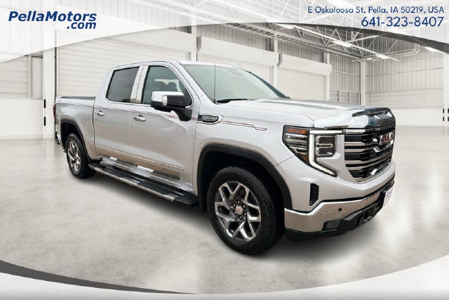 2022 GMC Sierra 1500 4WD Crew Cab Short Box SLT
