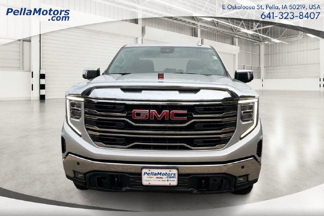 2022 GMC Sierra 1500 4WD Crew Cab Short Box SLT