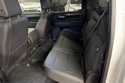 2023 GMC Sierra 1500 4WD Crew Cab Short Box SLT