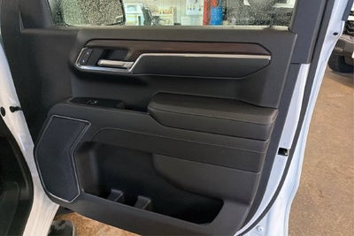 2023 GMC Sierra 1500 4WD Crew Cab Short Box SLT