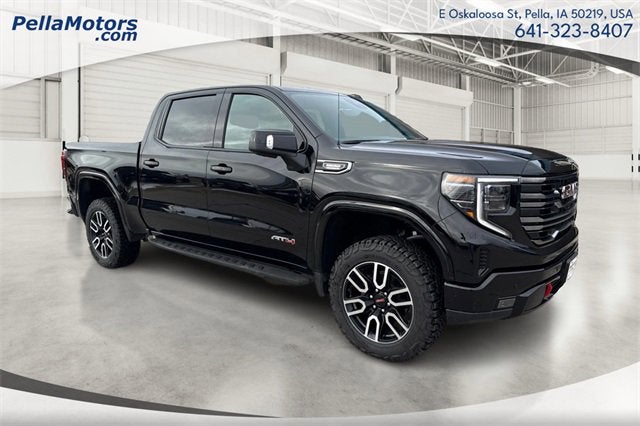 2025 GMC Sierra 1500 4WD Crew Cab Short Box AT4