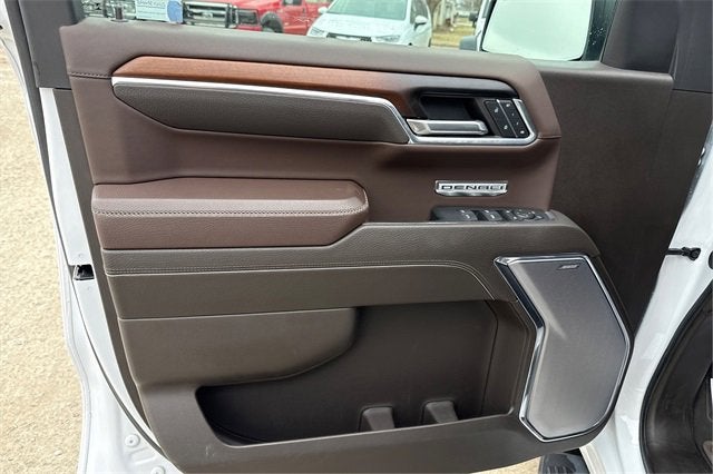 2024 GMC Sierra 1500 4WD Crew Cab Short Box Denali