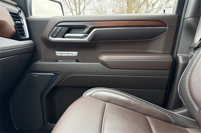 2024 GMC Sierra 1500 4WD Crew Cab Short Box Denali