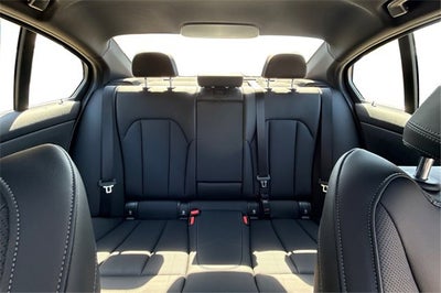 2024 BMW 330i 330i Sedan