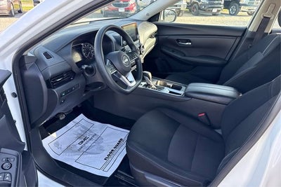 2024 Nissan Sentra SV Xtronic CVT