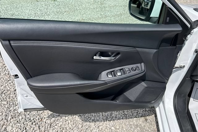2023 Nissan Sentra SV Xtronic CVT