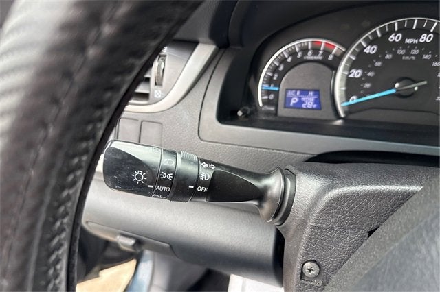 2014 Toyota Camry SE V6