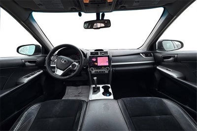 2014 Toyota Camry SE V6