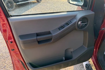 2013 Nissan Xterra S