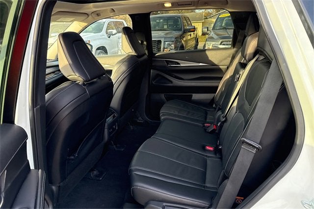 2024 INFINITI QX60 LUXE AWD