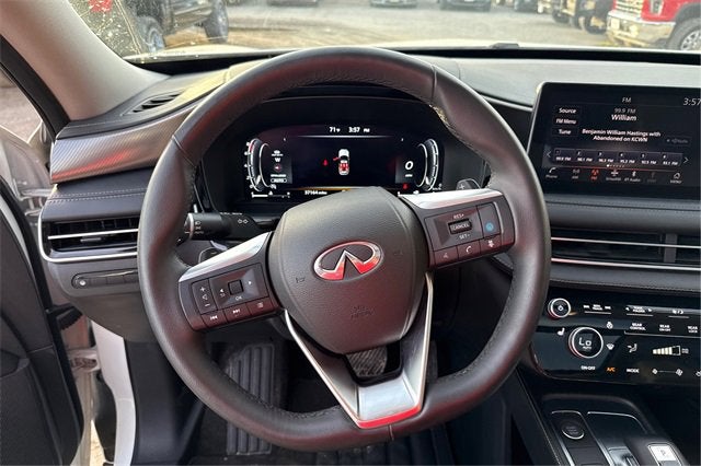 2024 INFINITI QX60 LUXE AWD