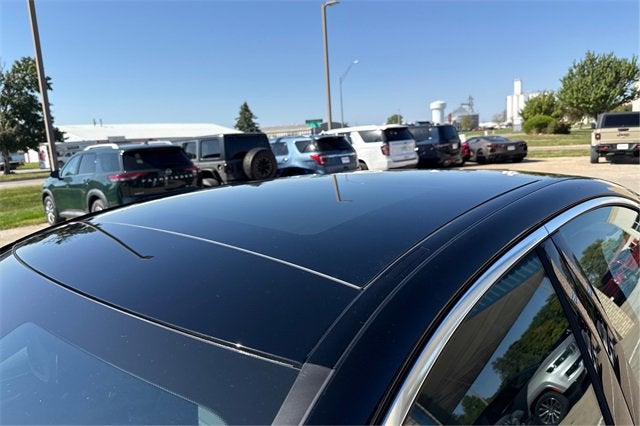 2025 Mercedes-Benz C 300 C 300