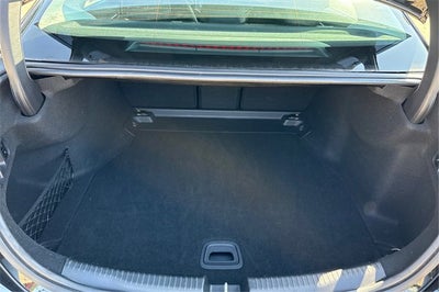 2025 Mercedes-Benz C 300 C 300