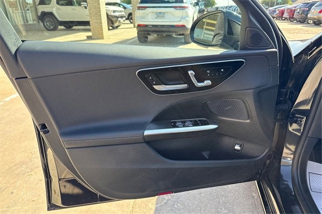 2025 Mercedes-Benz C 300 C 300